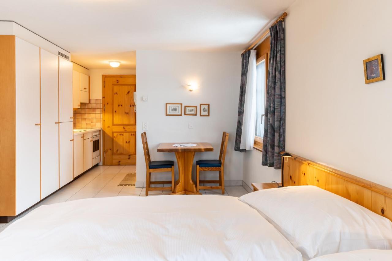 Haus Zer Weidu Apartment Zermatt Luaran gambar