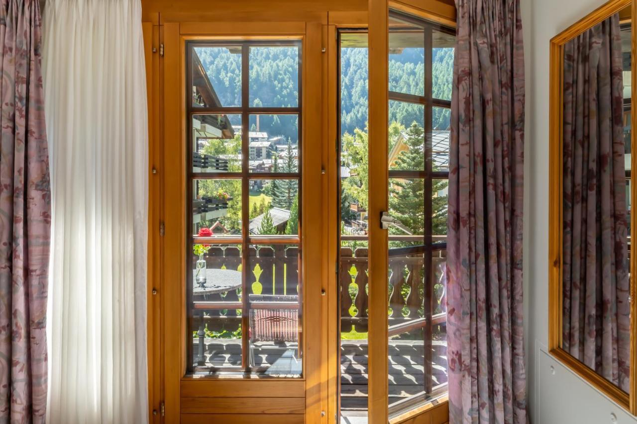 Haus Zer Weidu Apartment Zermatt Luaran gambar
